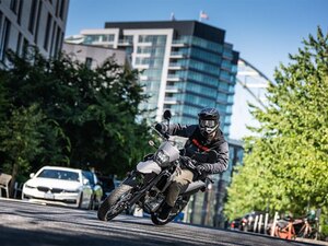 2025 Kawasaki KLX300SM