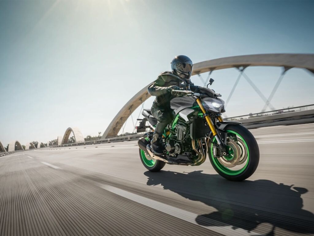 2026 Kawasaki Z900 SE