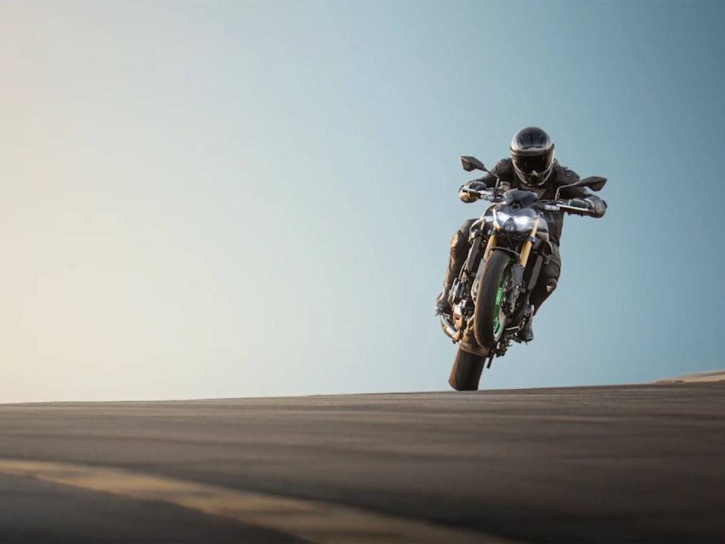 2026 Kawasaki Z900 SE