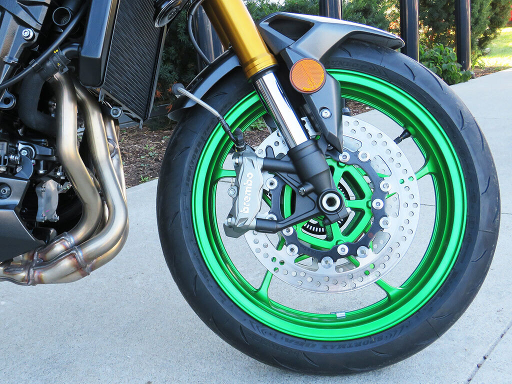 2026 Kawasaki Z900 SE