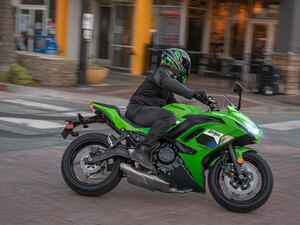 2026 Kawasaki Ninja 650 Lime Green