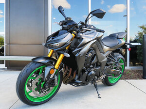 2026 Kawasaki Z1100 SE