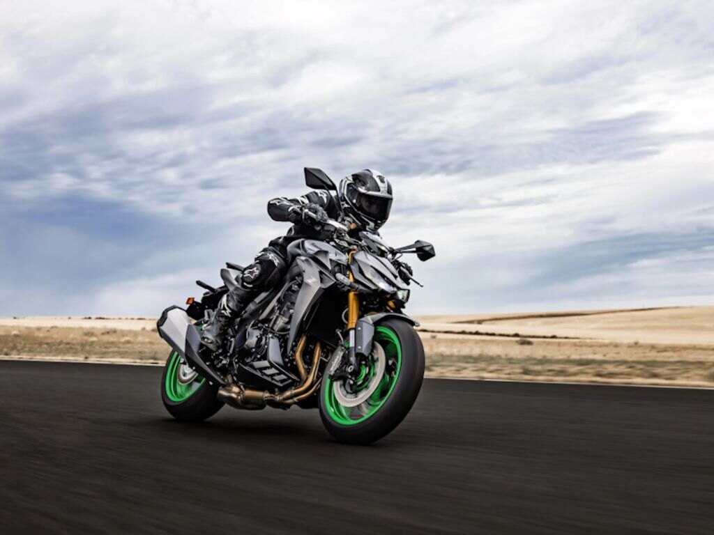 2026 Kawasaki Z1100 SE