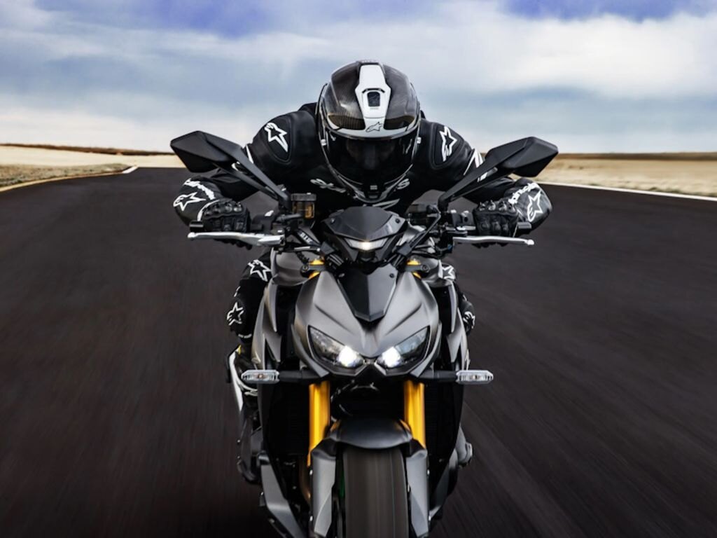 2026 Kawasaki Z1100 SE