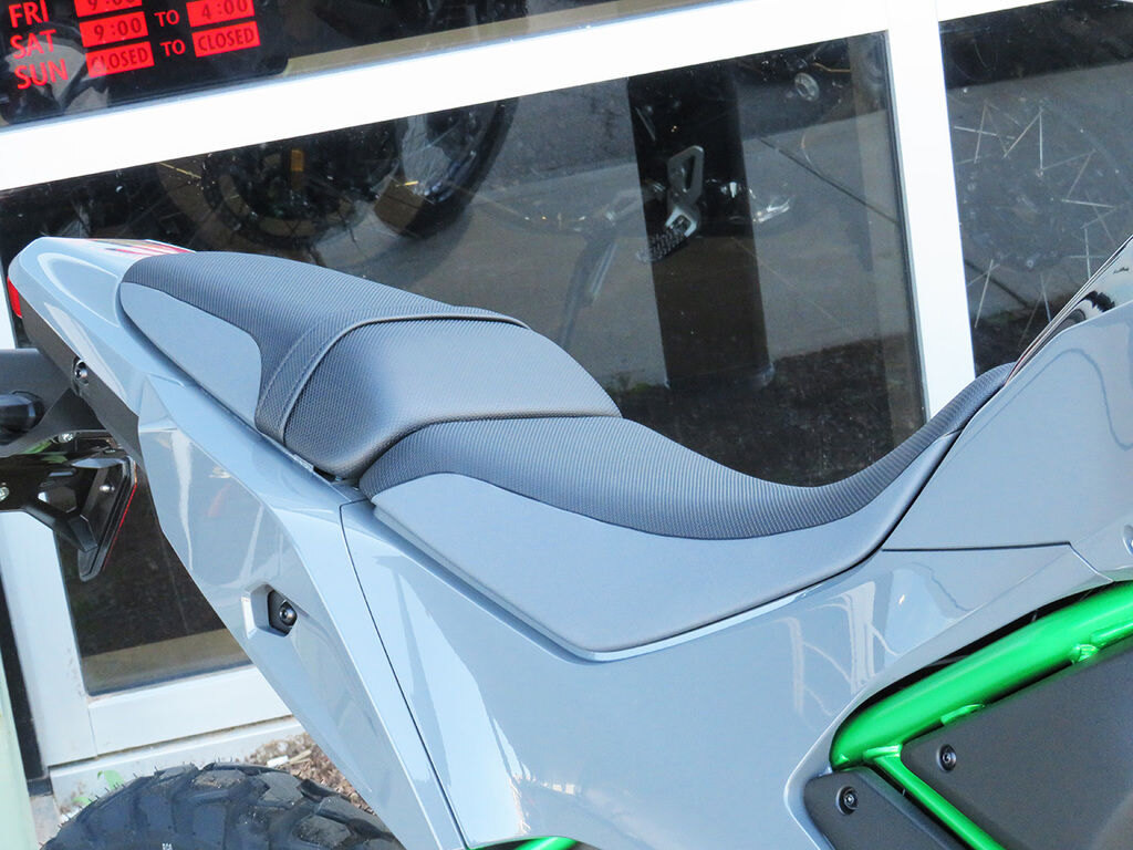 2026 Kawasaki KLE500 SE