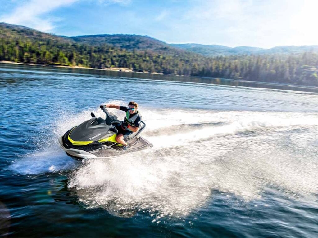 2027 Kawasaki Jet Ski ST 160 X