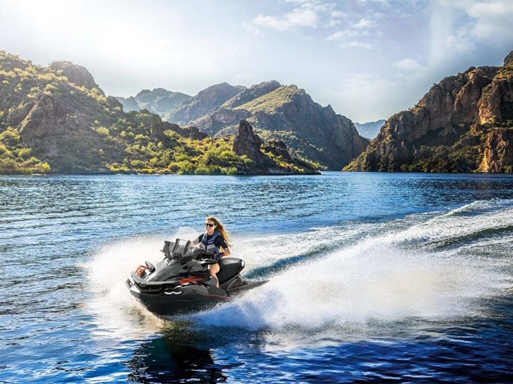 2027 Kawasaki Jet Ski Ultra 160LX Adventure