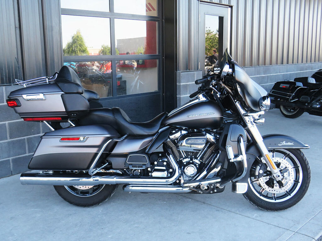 2017 Harley Davidson FLHTK Ultra Limited