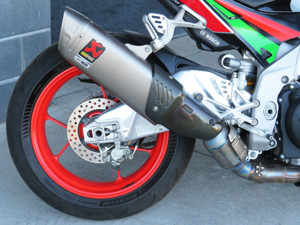 2017 Aprilia Tuono V4 1100 Factory ABS