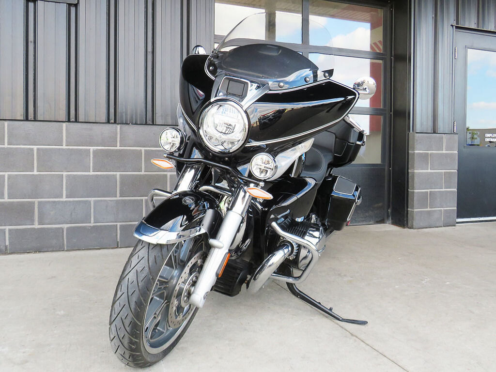 2022 BMW R 18 Transcontinental First Edition
