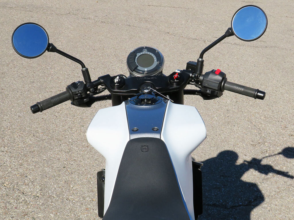 2023 Husqvarna Vitpilen 401