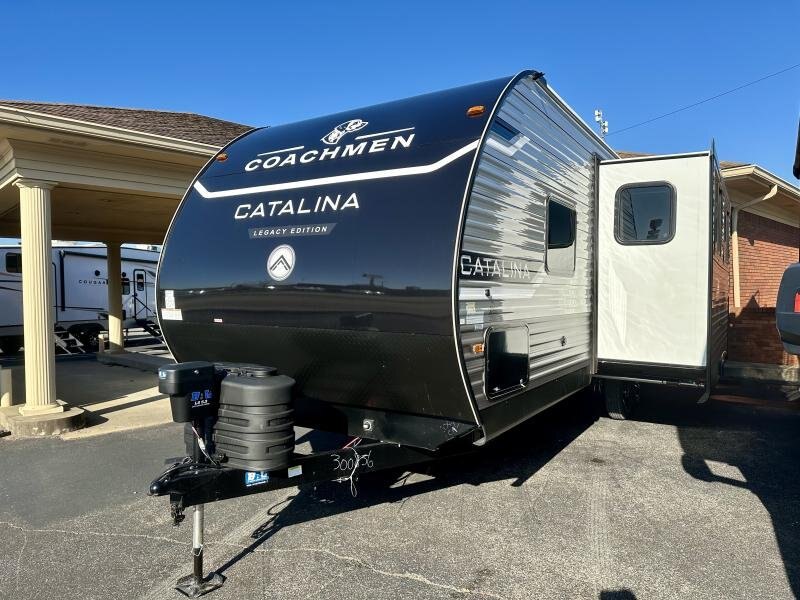 2025 Coachmen Catalina Legacy Edition 243RBS