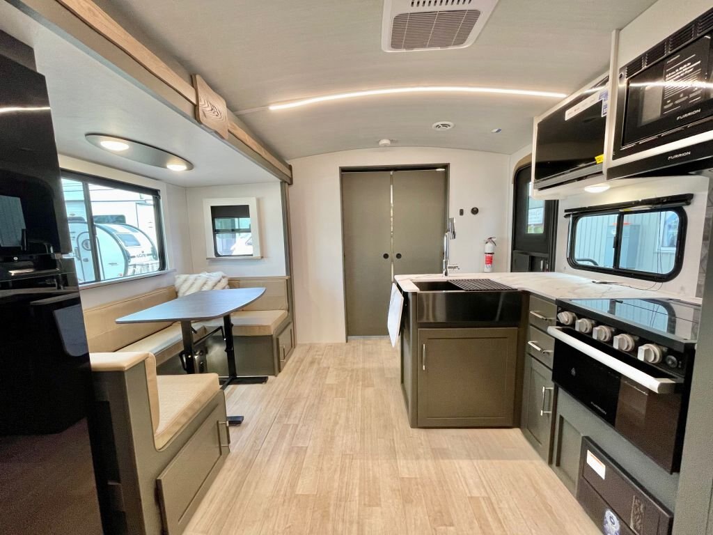 2025 Keystone Rv Bullet Classic 2290BH