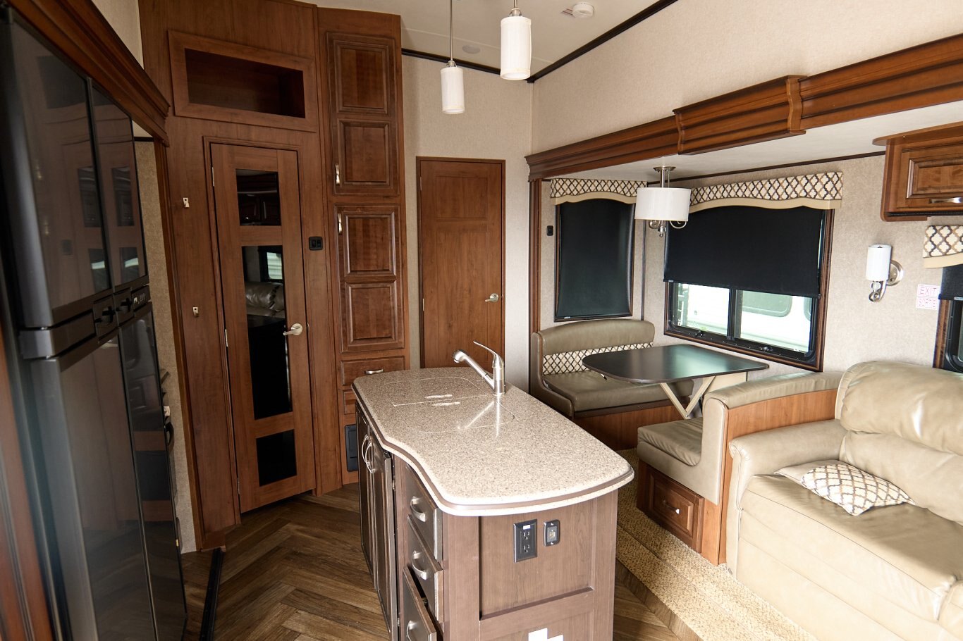 2017 Jayco North Point 379DBFS