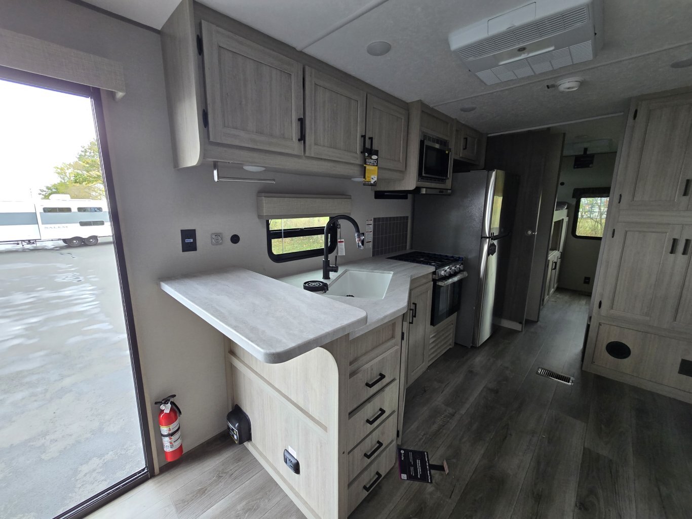 2025 COACHMEN CATALINA 40BHTS