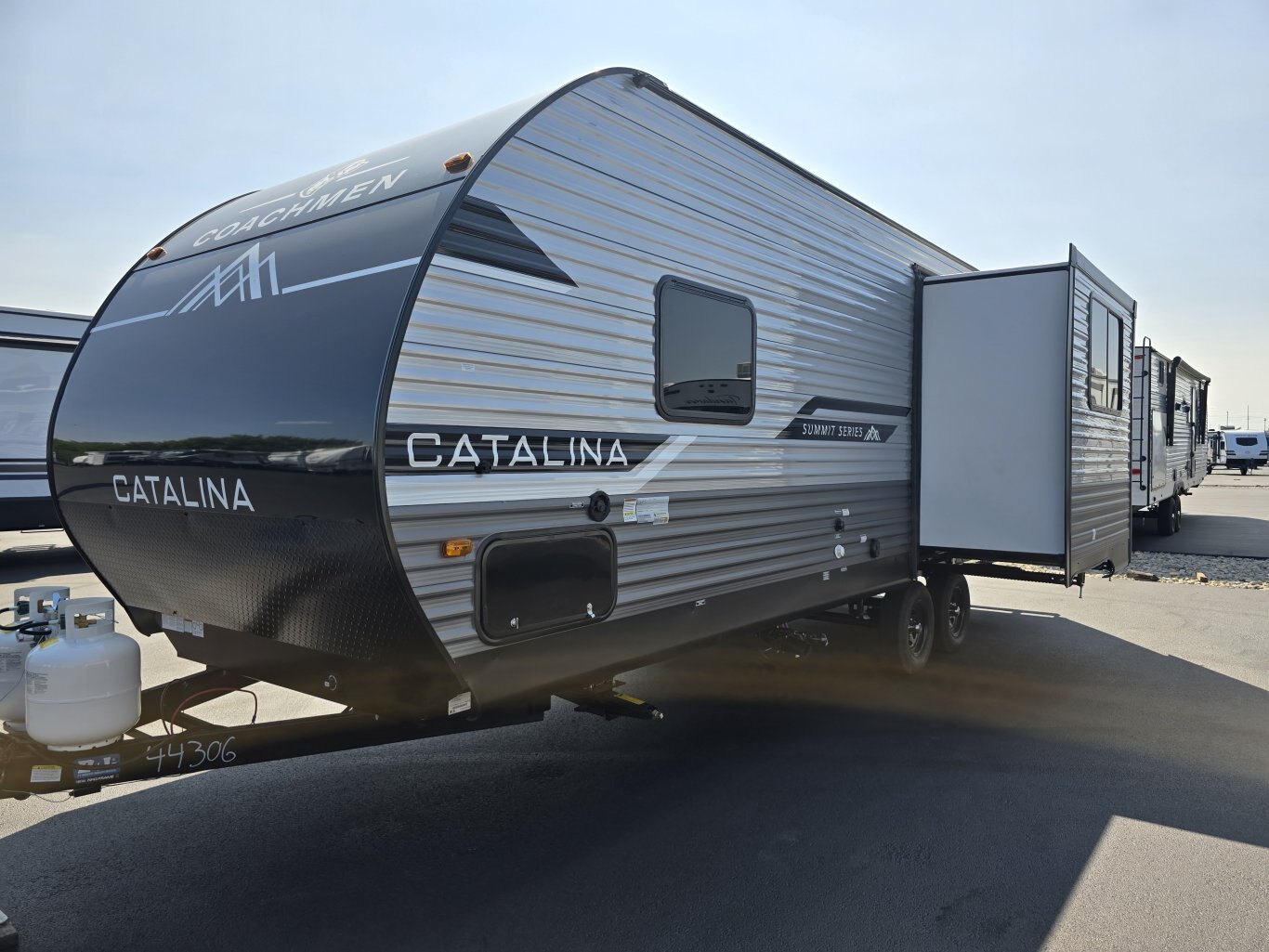 2025 Coachmen Catalina Summit Series 8 231MKS