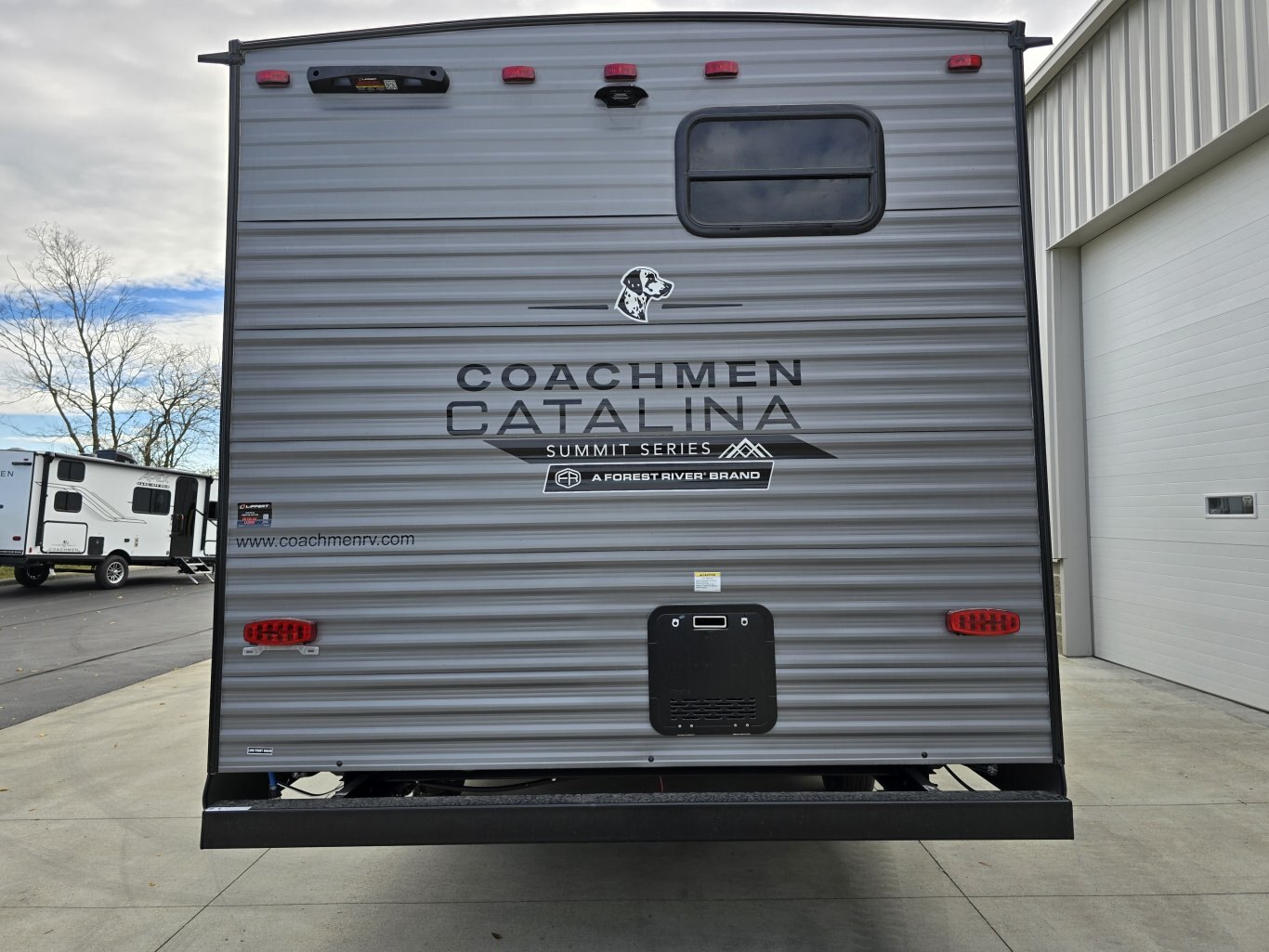 2025 Coachmen Catalina Summit Series 8 211BH