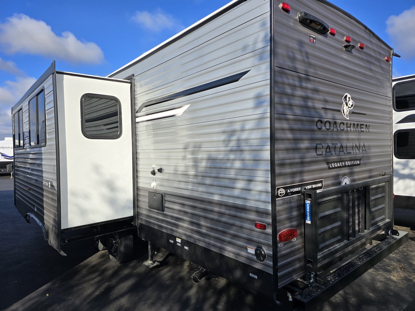 2025 Coachmen Catalina Legacy Edition 263BHSCK