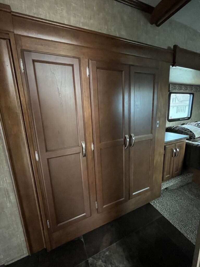 2015 KZ RV D296RL