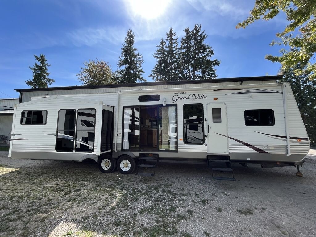 2019 Palomino SolAire eXpandable 147X