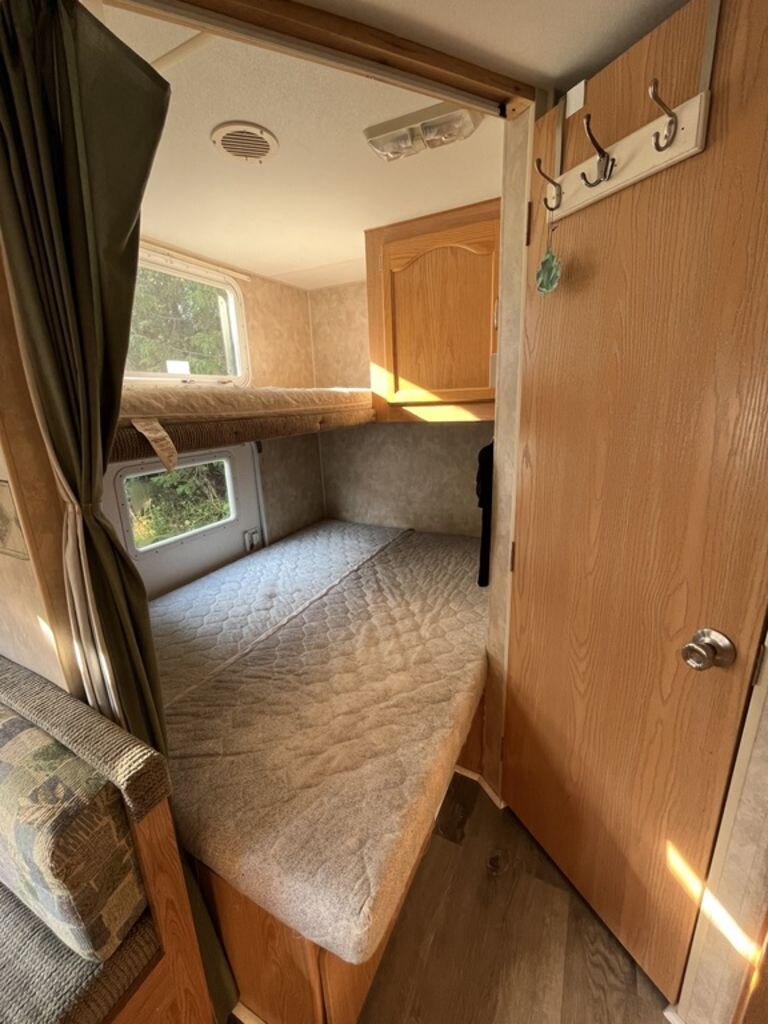 2007 Fleetwood 28BH