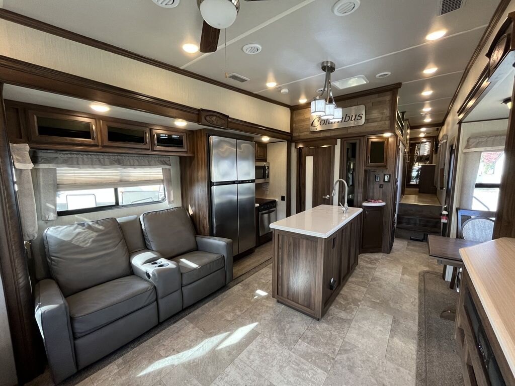 2018 Palomino Columbus Compass 378MBC