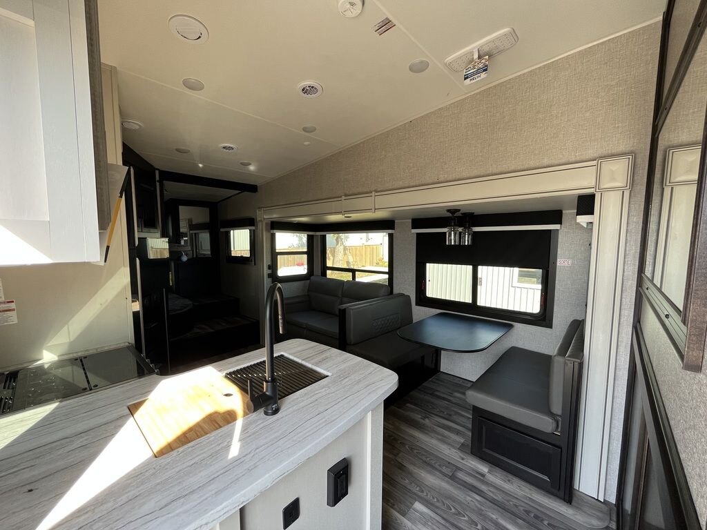 2023 Jayco Eagle HT 29.5BHDS