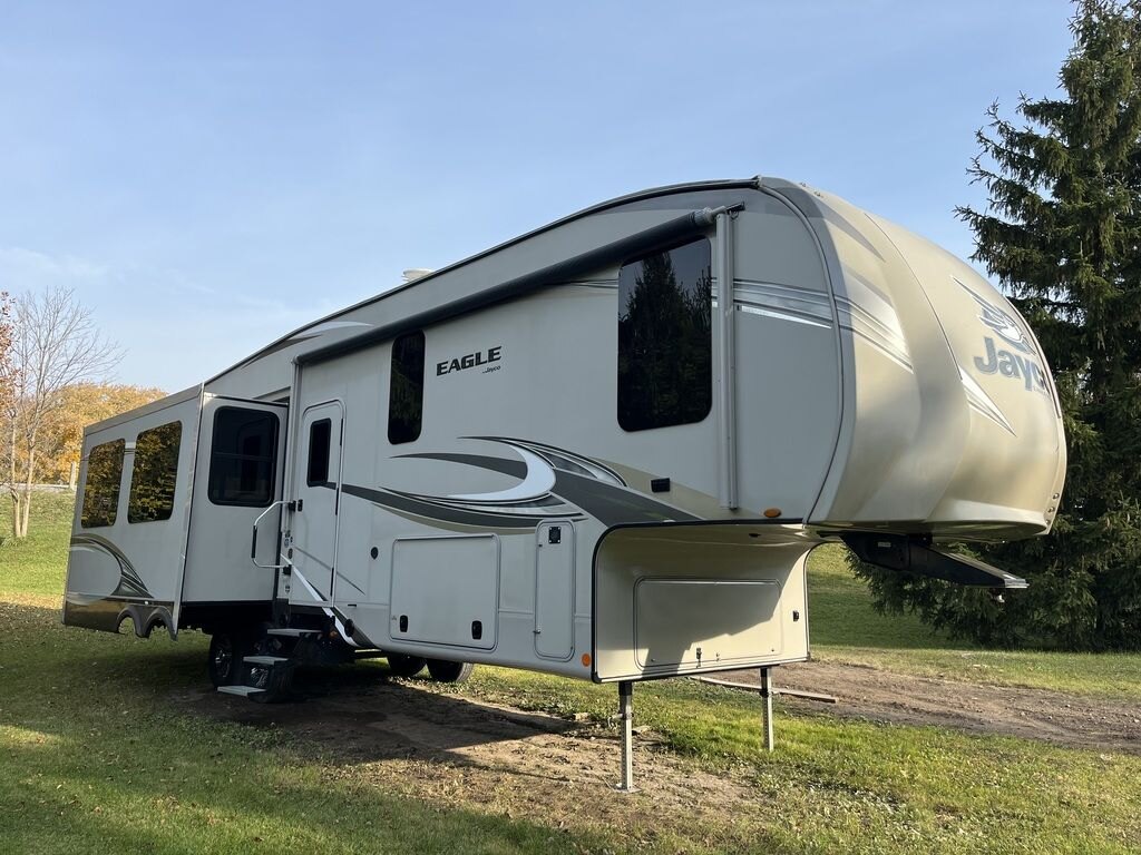 2019 Jayco Eagle Fifth Wheels 321RSTS