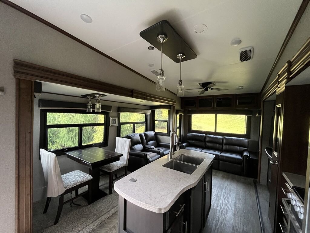 2019 Jayco Eagle Fifth Wheels 321RSTS