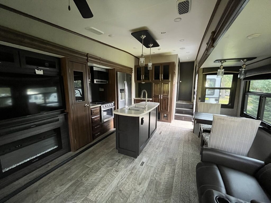 2019 Jayco Eagle Fifth Wheels 321RSTS