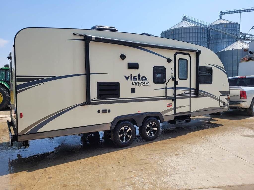 2019 Gulf Stream Vista Cruiser 23BHS