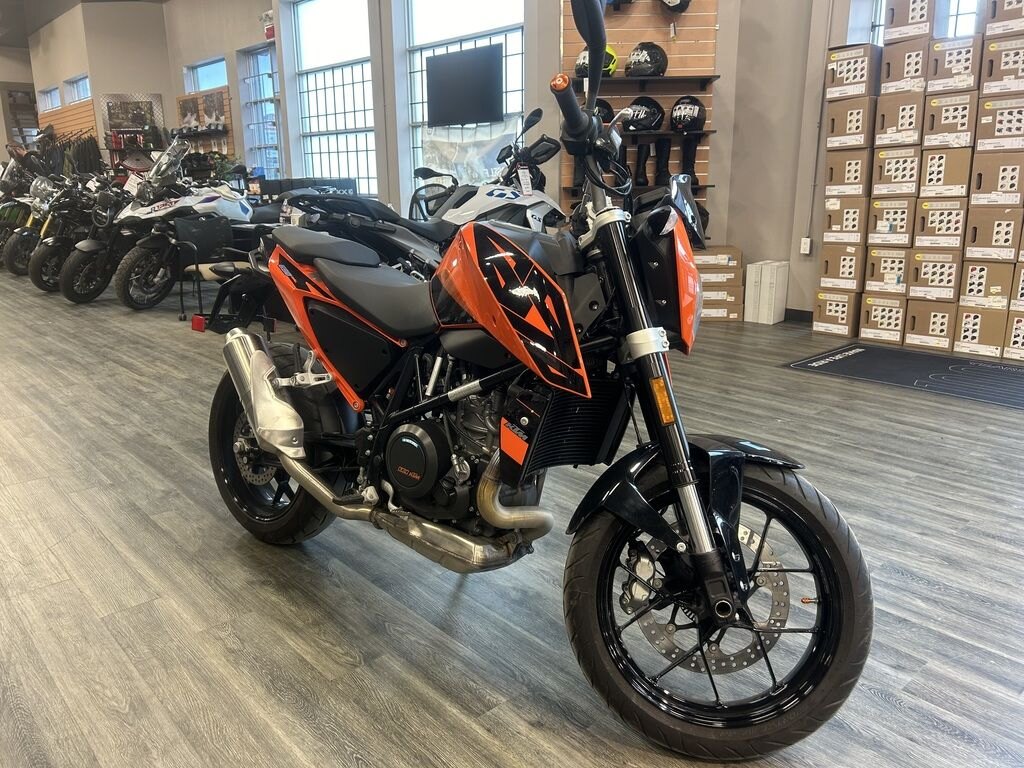 2017 KTM 690 Duke