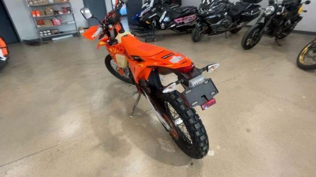 2025 KTM 500 EXC F Six Days