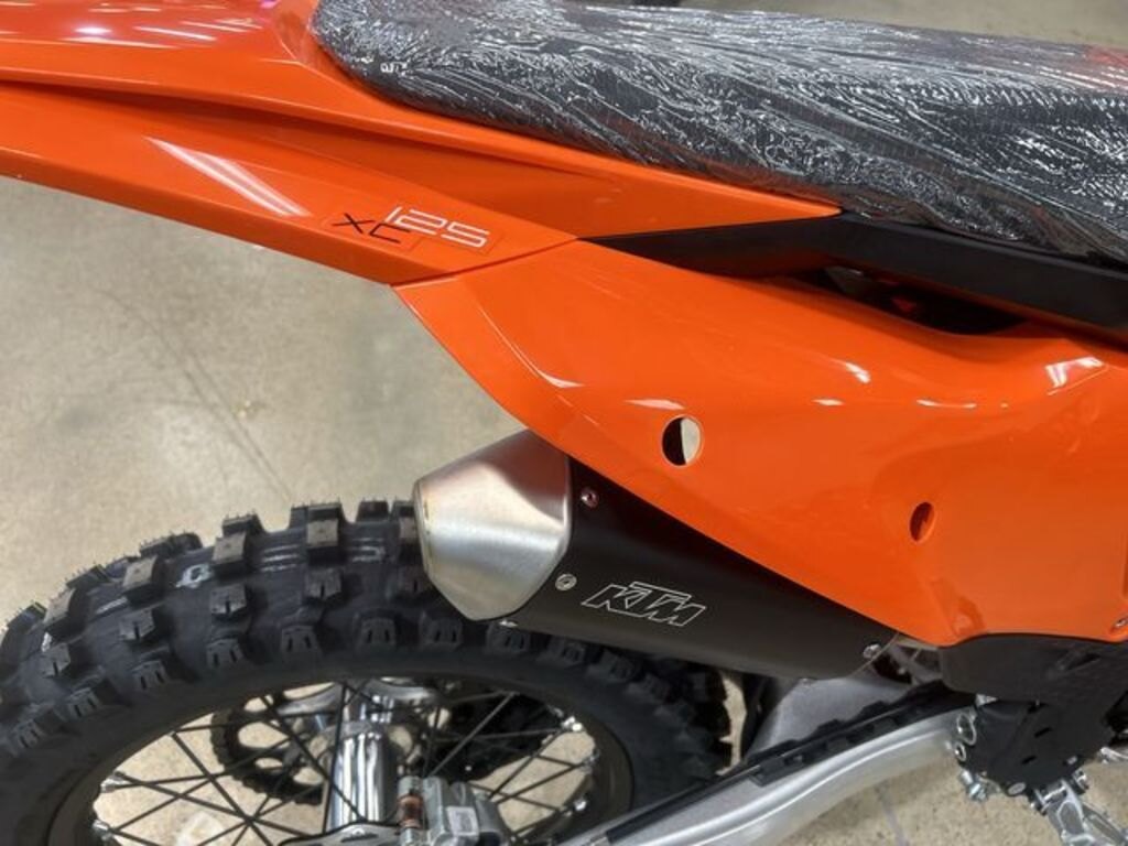 2025 KTM 125 XC