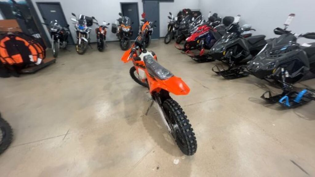 2025 KTM 125 XC