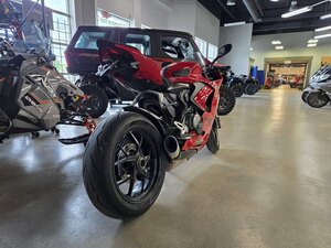 2022 Ducati Panigale V2 Red