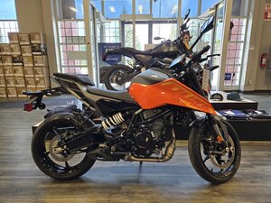 2024 KTM 250 Duke
