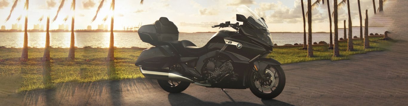 2025 BMW K 1600 GT Racing blue metallic