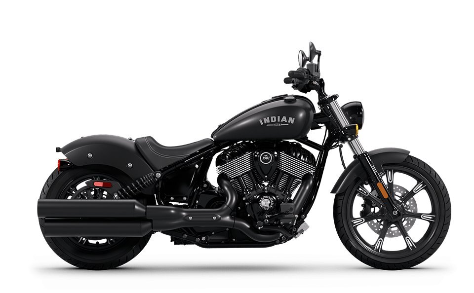 2025 Indian Sport Chief Ghost White Metallic Smoke