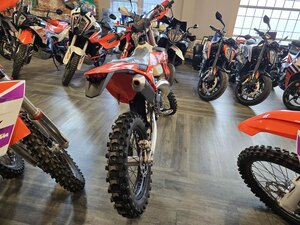 2026 KTM 250 XC W