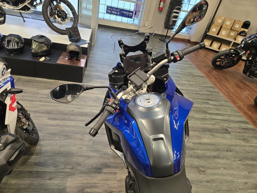 2024 BMW F 900 XR Sport