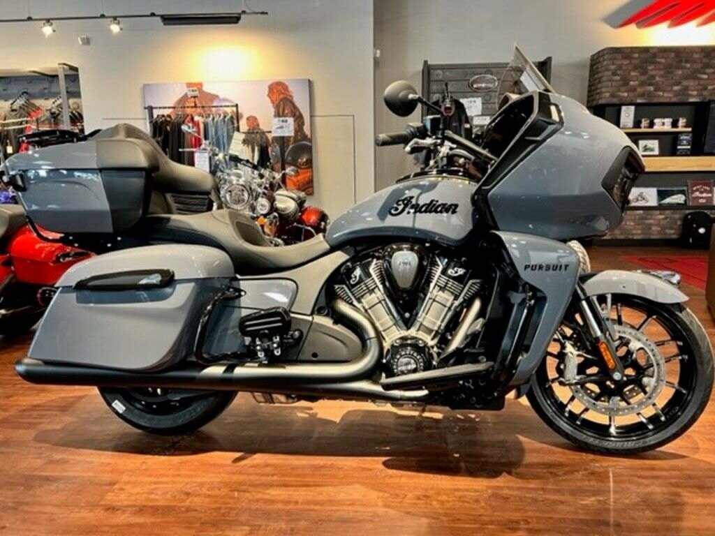 2024 Indian Motorcycle Pursuit Dark Horse Stealth Gray