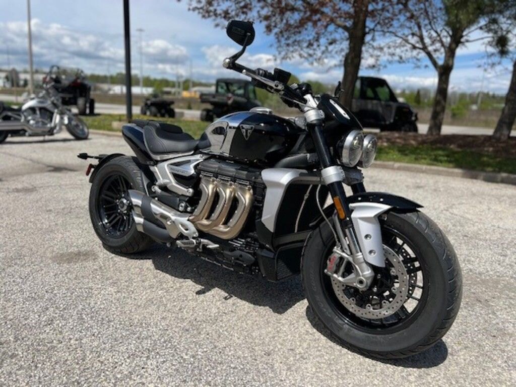 2023 Triumph Rocket 3 R Chrome Edition Jet Black