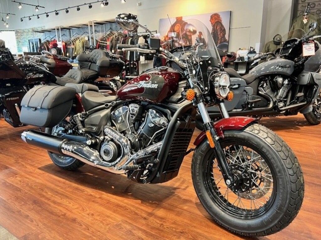 2025 Indian Motorcycle Super Scout Maroon Metallic with Graphics