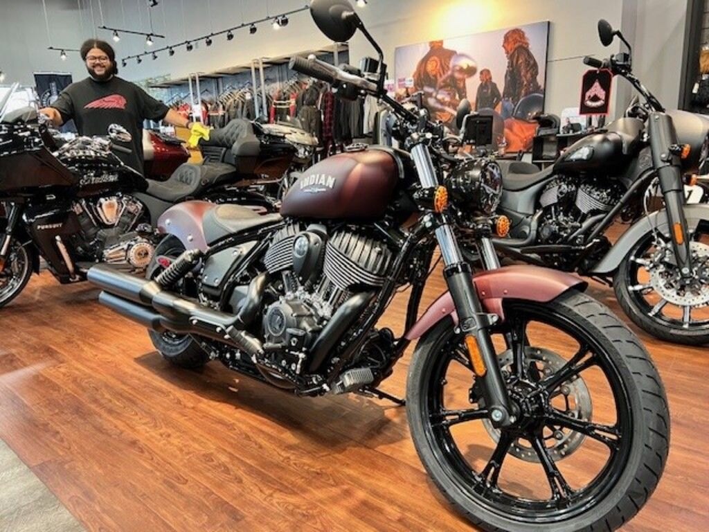 2024 Indian Motorcycle Chief ABS Maroon Metallic Smoke