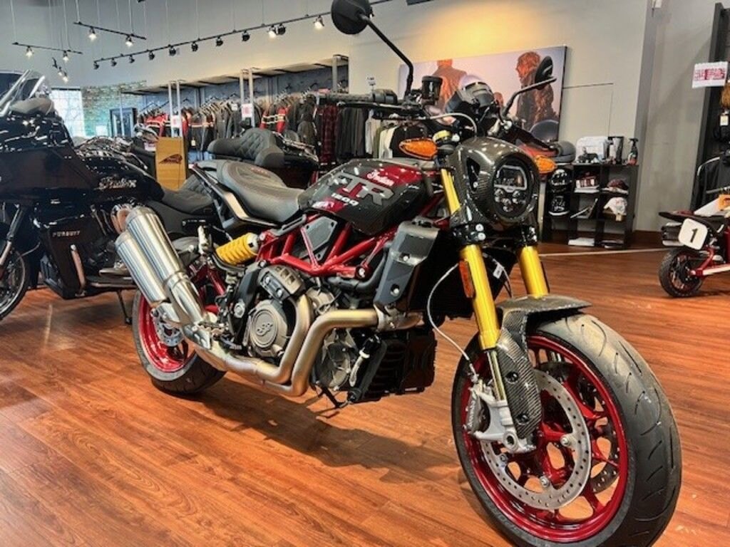 2024 Indian Motorcycle FTR R Carbon Carbon Fiber