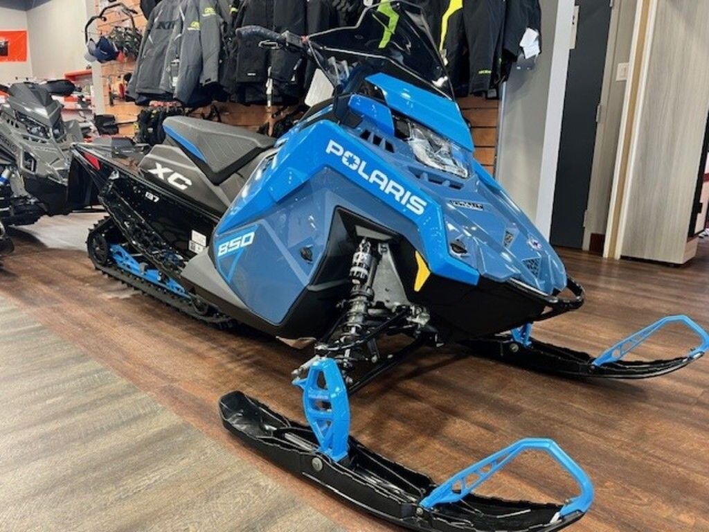 2024 Polaris 850 Indy XC 137 Zenith Blue