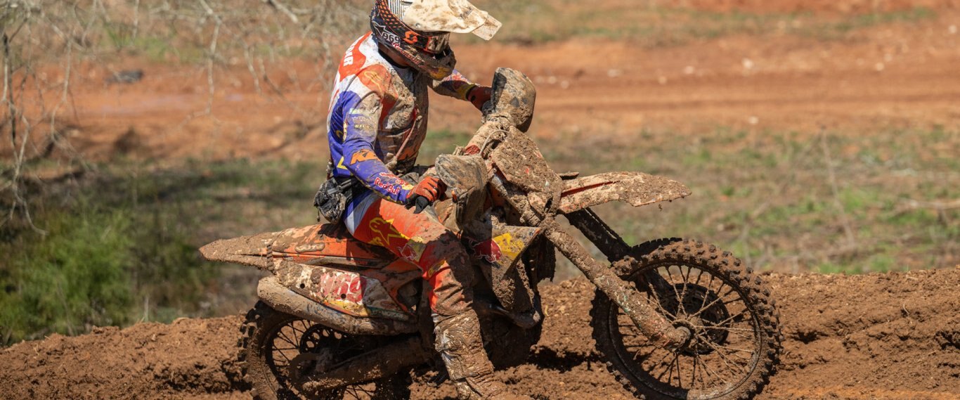 2025 KTM 890 Adventure R