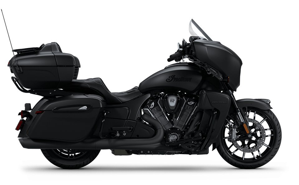 2025 Indian Roadmaster With Powerband Audio Package Black Metallic