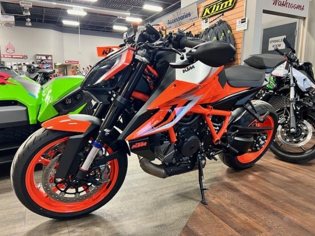 2023 KTM 1290 Super Duke R Evo